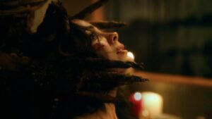 conheça o terror latino aclamado pela crítica que estreia nos